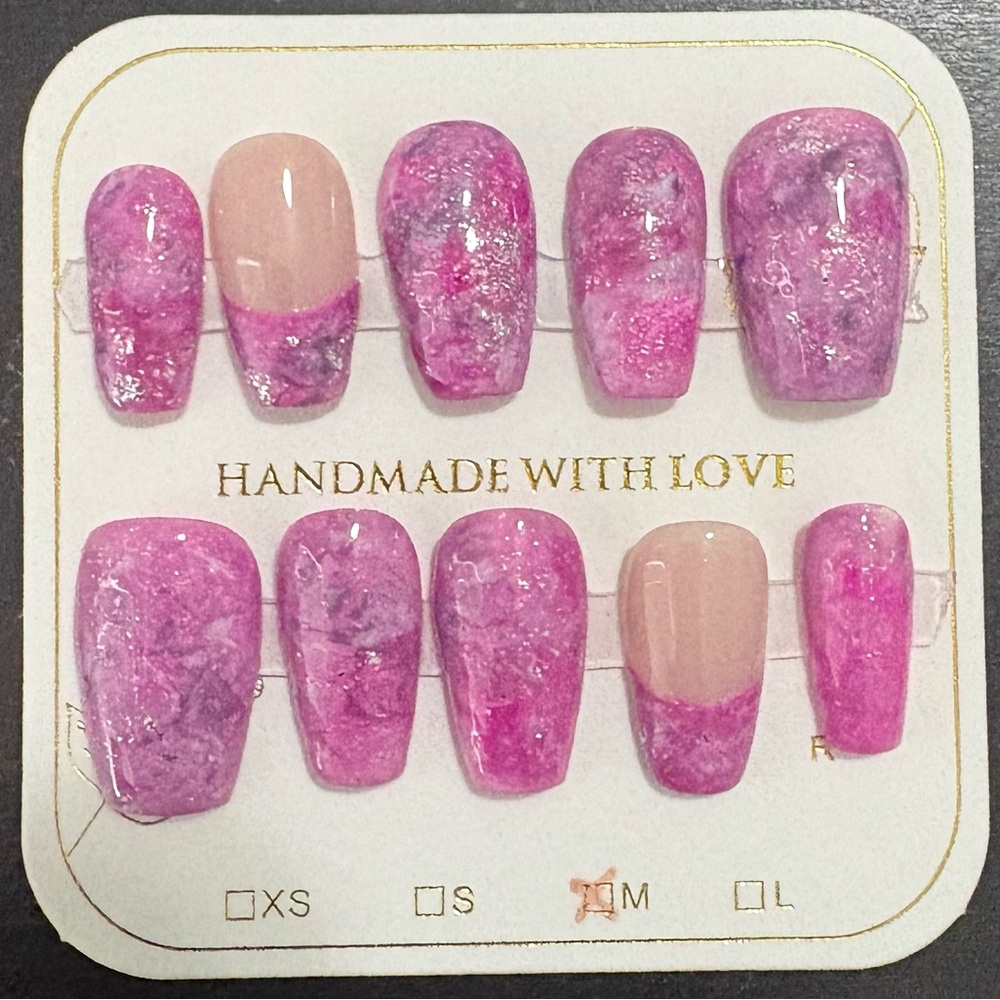 🎉HP🎉 Handpainted Gel Marbled Style Nails